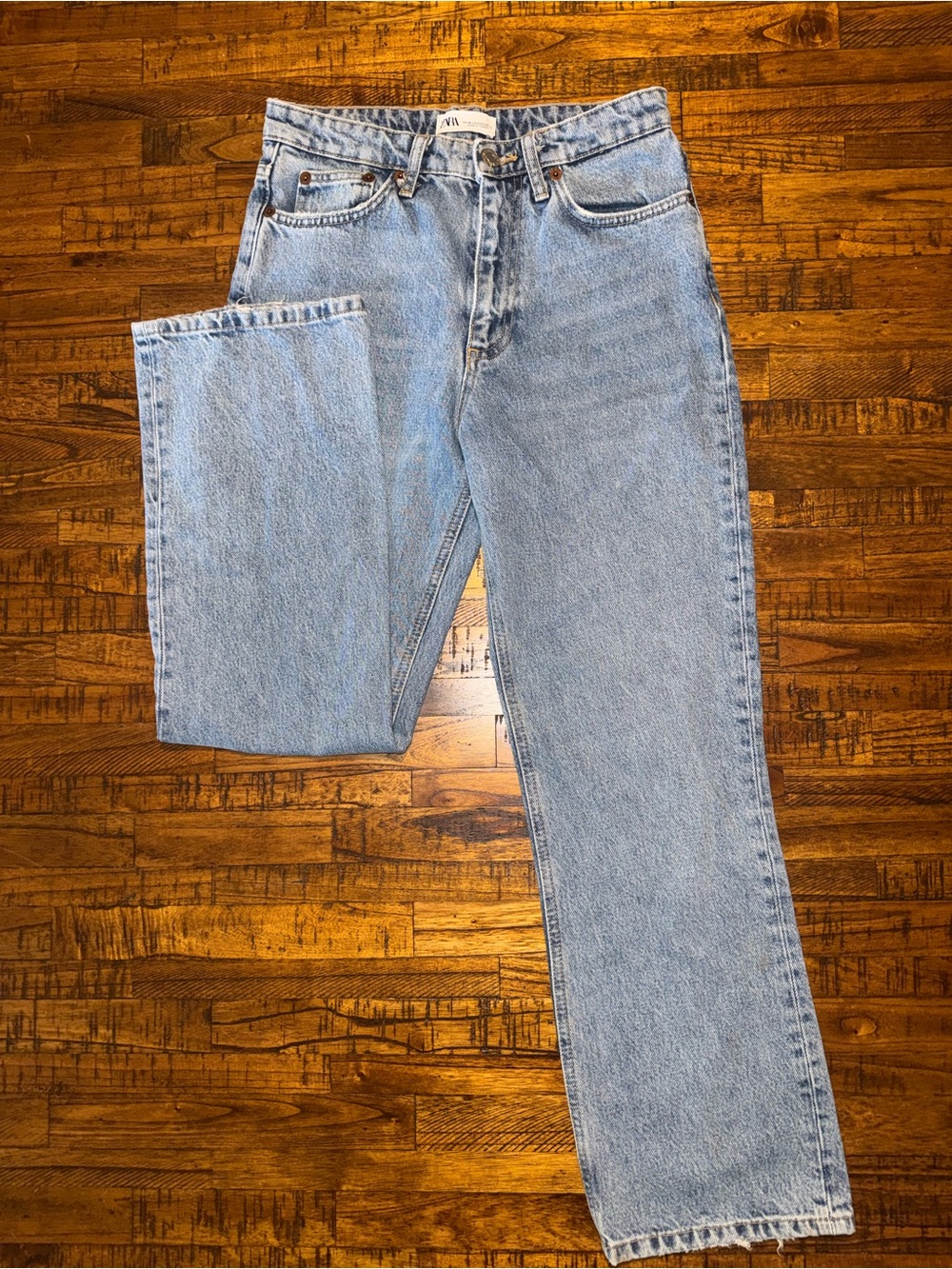 Zara Women’s Blue High-Rise Straight Jeans - Size 4